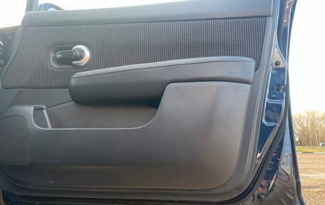 Nissan Tiida, 2010 год, 950 000 рублей, 16 фотография