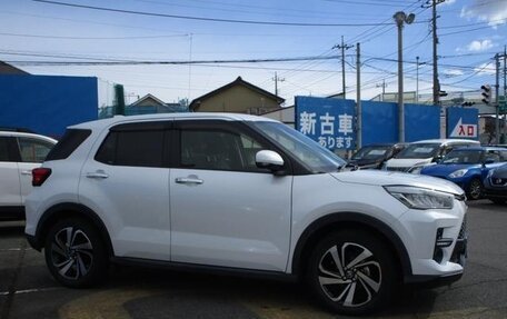 Toyota Raize I, 2023 год, 1 318 000 рублей, 7 фотография