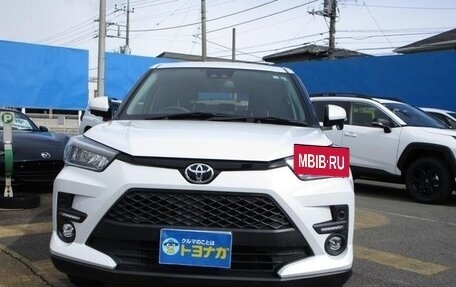 Toyota Raize I, 2023 год, 1 318 000 рублей, 3 фотография