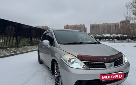 Nissan Tiida, 2004 год, 535 000 рублей, 2 фотография