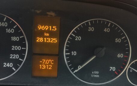 Mercedes-Benz A-Класс, 2005 год, 310 000 рублей, 6 фотография