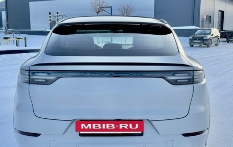 Porsche Cayenne III, 2022 год, 13 500 000 рублей, 2 фотография