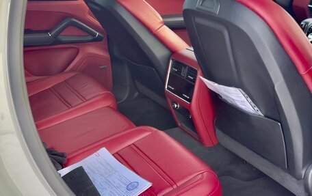 Porsche Cayenne III, 2022 год, 13 500 000 рублей, 22 фотография