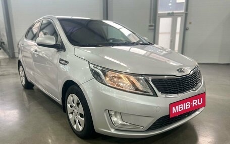 KIA Rio III рестайлинг, 2012 год, 800 000 рублей, 2 фотография