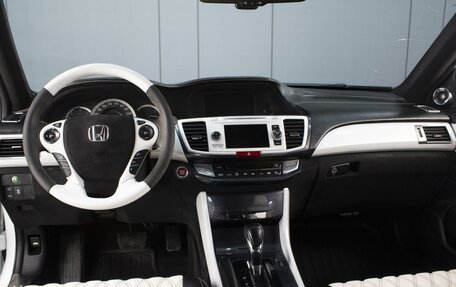 Honda Accord IX рестайлинг, 2013 год, 1 680 000 рублей, 5 фотография