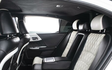 Honda Accord IX рестайлинг, 2013 год, 1 680 000 рублей, 9 фотография