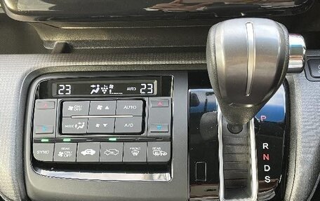 Honda Stepwgn IV, 2016 год, 1 543 000 рублей, 9 фотография