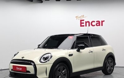 MINI Hatch, 2021 год, 1 853 000 рублей, 1 фотография