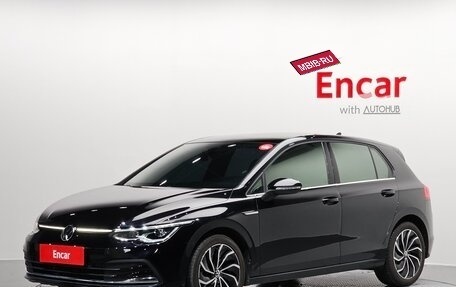 Volkswagen Golf VIII, 2021 год, 2 645 000 рублей, 1 фотография