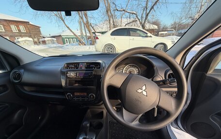 Mitsubishi Mirage VI рестайлинг, 2014 год, 720 000 рублей, 12 фотография