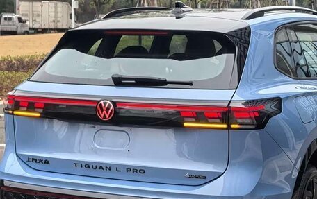 Volkswagen Tiguan, 2024 год, 4 670 133 рублей, 5 фотография