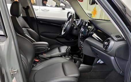 MINI Hatch, 2021 год, 1 827 000 рублей, 10 фотография