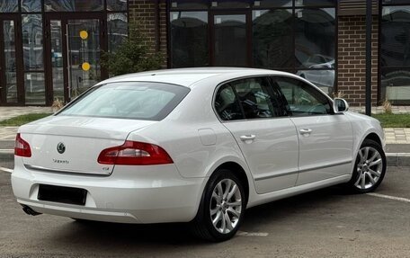 Skoda Superb III рестайлинг, 2010 год, 1 230 000 рублей, 5 фотография
