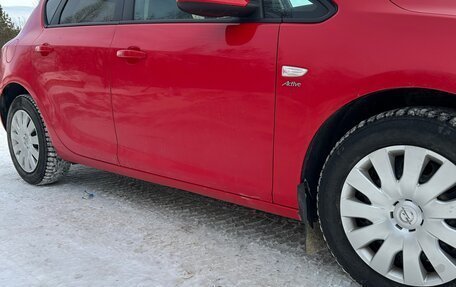 Opel Astra J, 2013 год, 550 000 рублей, 2 фотография