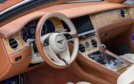 Bentley Continental GT III, 2019 год, 16 900 000 рублей, 14 фотография