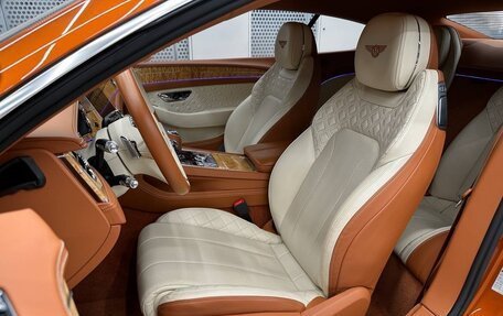 Bentley Continental GT III, 2019 год, 16 900 000 рублей, 13 фотография