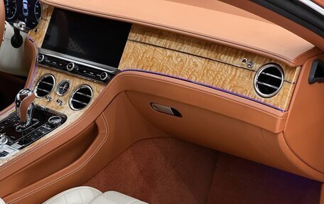 Bentley Continental GT III, 2019 год, 16 900 000 рублей, 22 фотография