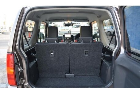 Suzuki Jimny, 2012 год, 812 000 рублей, 17 фотография