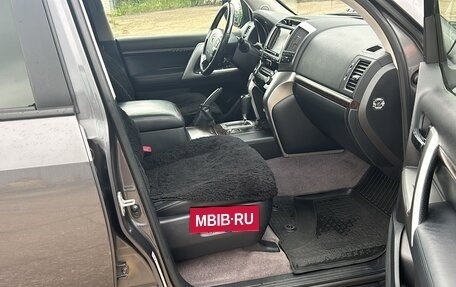 Toyota Land Cruiser 200, 2013 год, 3 950 000 рублей, 12 фотография