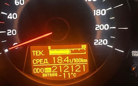 Toyota RAV4, 2010 год, 1 200 000 рублей, 2 фотография