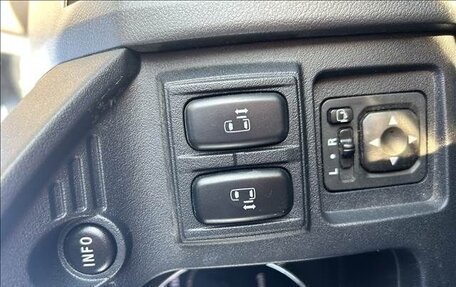 Mitsubishi Delica D:5 I, 2016 год, 2 600 000 рублей, 23 фотография