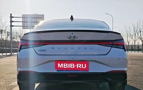 Hyundai Elantra, 2021 год, 1 610 000 рублей, 3 фотография