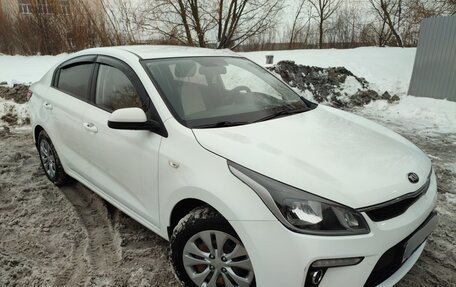 KIA Rio IV, 2018 год, 1 600 000 рублей, 1 фотография