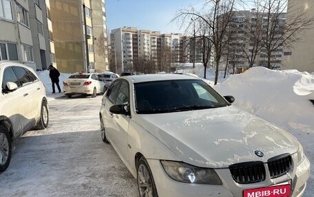 BMW 3 серия, 2008 год, 750 000 рублей, 13 фотография