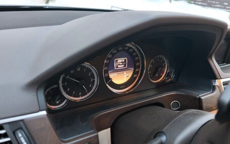 Mercedes-Benz E-Класс, 2012 год, 2 950 000 рублей, 8 фотография