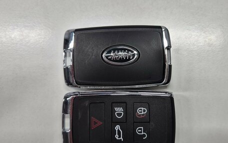 Land Rover Range Rover Evoque II, 2025 год, 6 000 000 рублей, 11 фотография