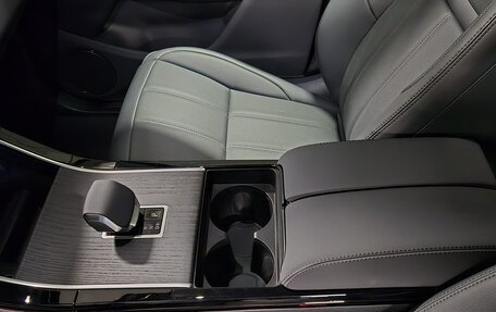 Land Rover Range Rover Evoque II, 2025 год, 6 000 000 рублей, 16 фотография