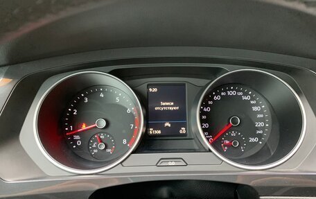 Volkswagen Tiguan II, 2021 год, 3 030 000 рублей, 10 фотография