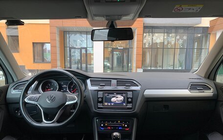 Volkswagen Tiguan II, 2021 год, 3 030 000 рублей, 9 фотография