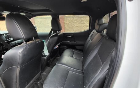 Toyota Tacoma III, 2022 год, 5 000 000 рублей, 10 фотография