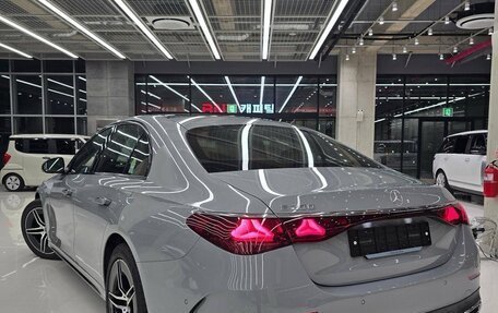 Mercedes-Benz E-Класс, 2025 год, 7 400 000 рублей, 4 фотография