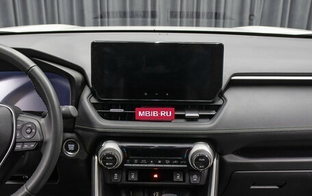 Toyota RAV4, 2024 год, 4 198 000 рублей, 16 фотография