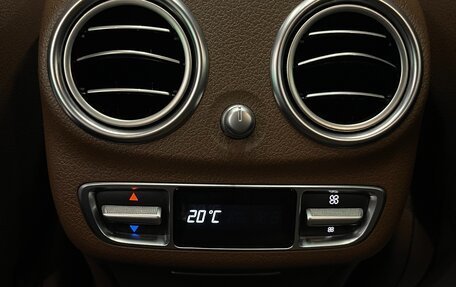 Mercedes-Benz E-Класс, 2020 год, 4 800 000 рублей, 26 фотография