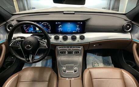 Mercedes-Benz E-Класс, 2020 год, 4 800 000 рублей, 27 фотография