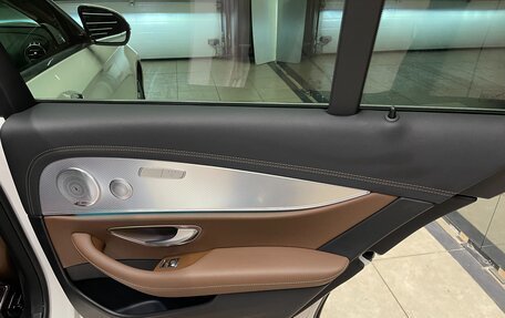 Mercedes-Benz E-Класс, 2020 год, 4 800 000 рублей, 22 фотография