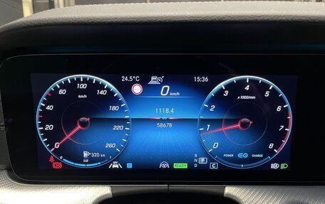 Mercedes-Benz E-Класс, 2020 год, 4 800 000 рублей, 30 фотография