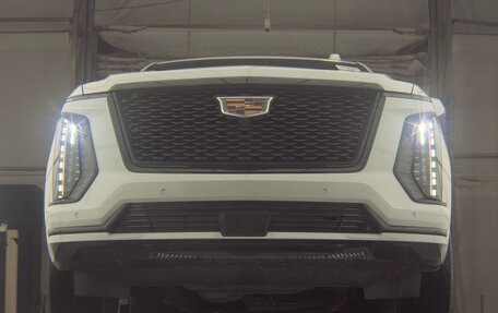 Cadillac Escalade V, 2026 год, 19 700 000 рублей, 3 фотография