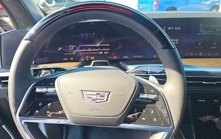 Cadillac Escalade V, 2026 год, 19 700 000 рублей, 12 фотография