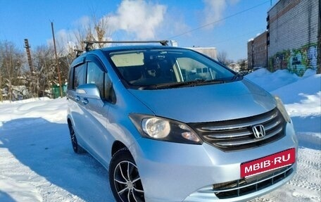 Honda Freed I, 2010 год, 850 000 рублей, 2 фотография