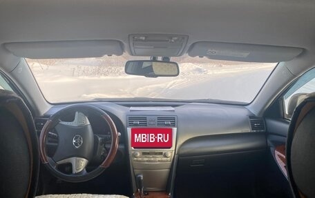 Toyota Camry, 2011 год, 1 650 000 рублей, 8 фотография