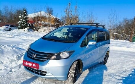 Honda Freed I, 2010 год, 850 000 рублей, 3 фотография