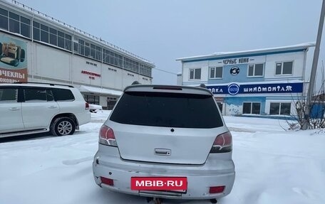 Mitsubishi Outlander III рестайлинг 3, 2003 год, 390 000 рублей, 5 фотография