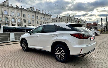 Lexus RX IV рестайлинг, 2017 год, 3 990 000 рублей, 4 фотография
