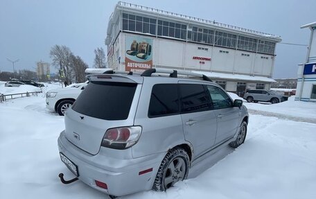 Mitsubishi Outlander III рестайлинг 3, 2003 год, 390 000 рублей, 6 фотография