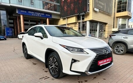 Lexus RX IV рестайлинг, 2017 год, 3 990 000 рублей, 11 фотография