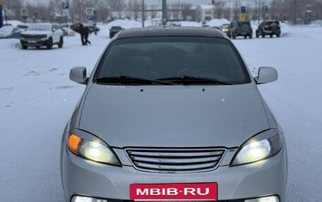 Daewoo Gentra II, 2014 год, 300 000 рублей, 2 фотография